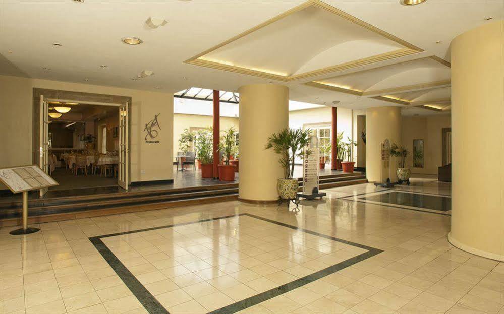 Austral Plaza Hotel Comodoro Rivadavia Exterior foto